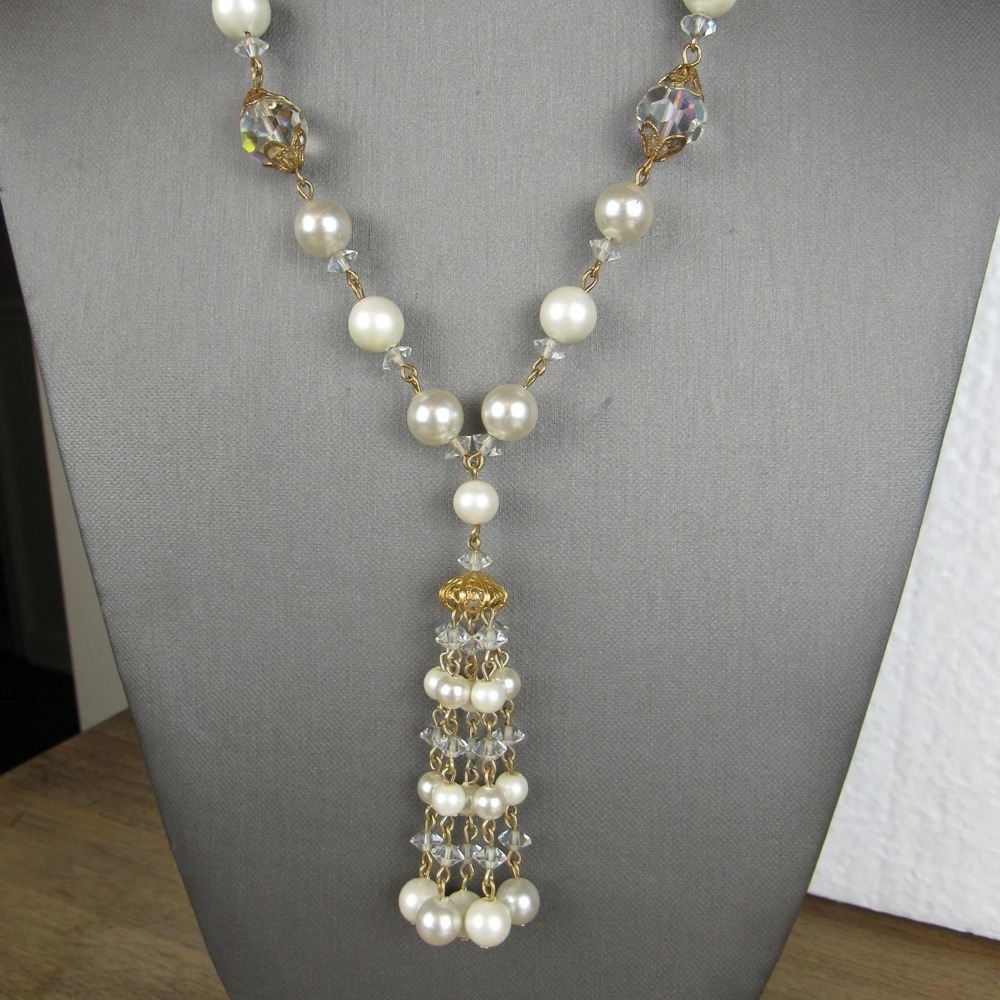 Vintage Faux Pearl AB Crystal Faceted Bead Gold Tone Tassel Necklace 21"
